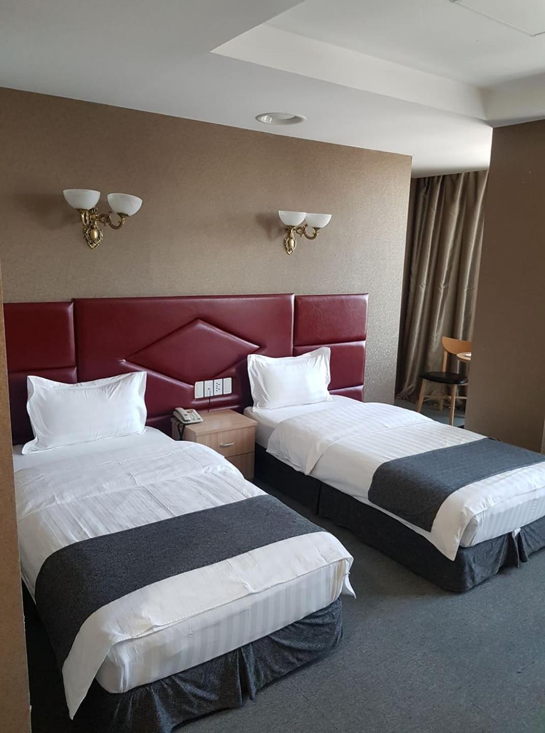J Hotel Ułan Bator Zewnętrze zdjęcie